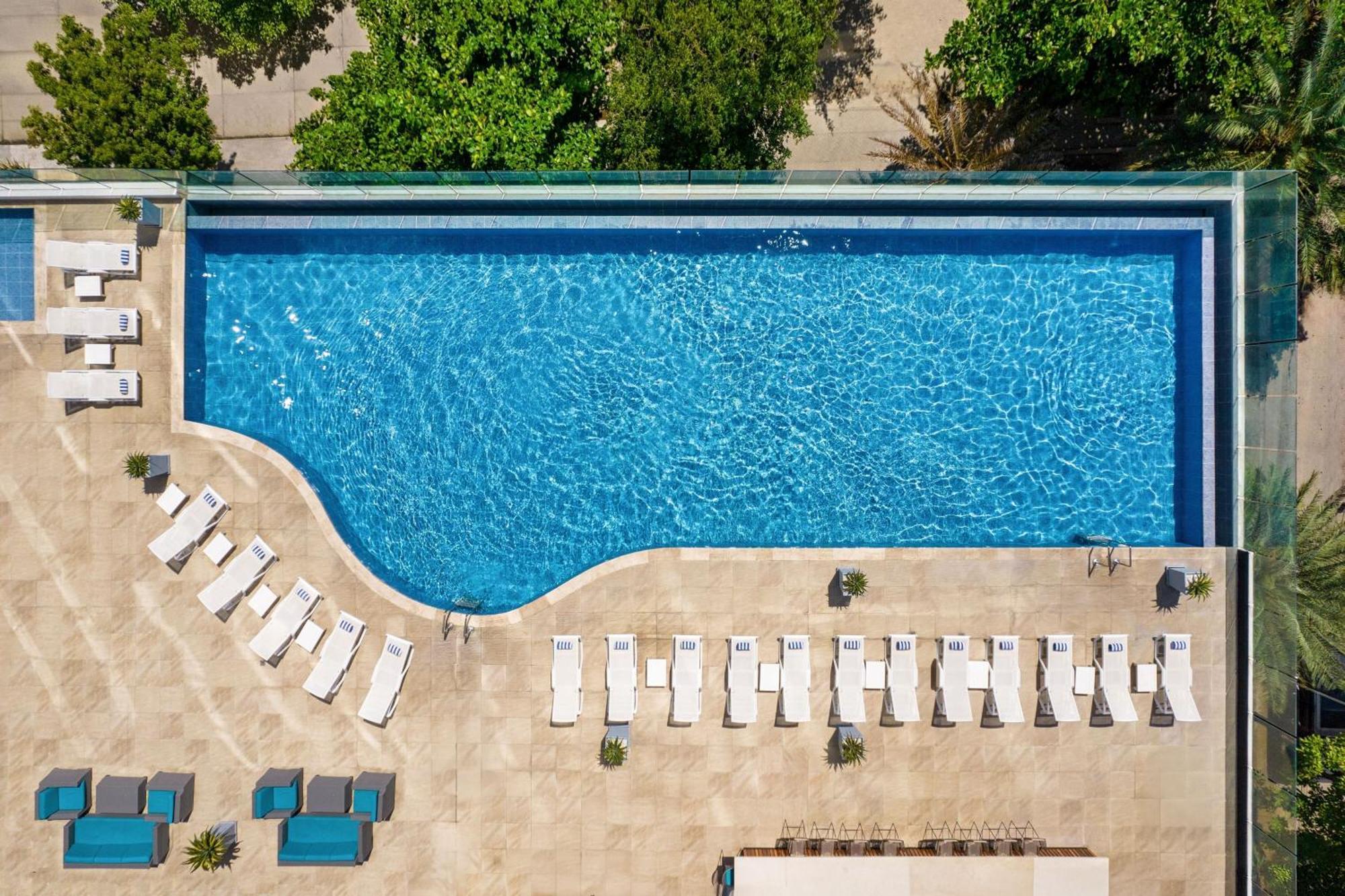 Ac Hotel By Marriott Santa Marta Eksteriør bilde